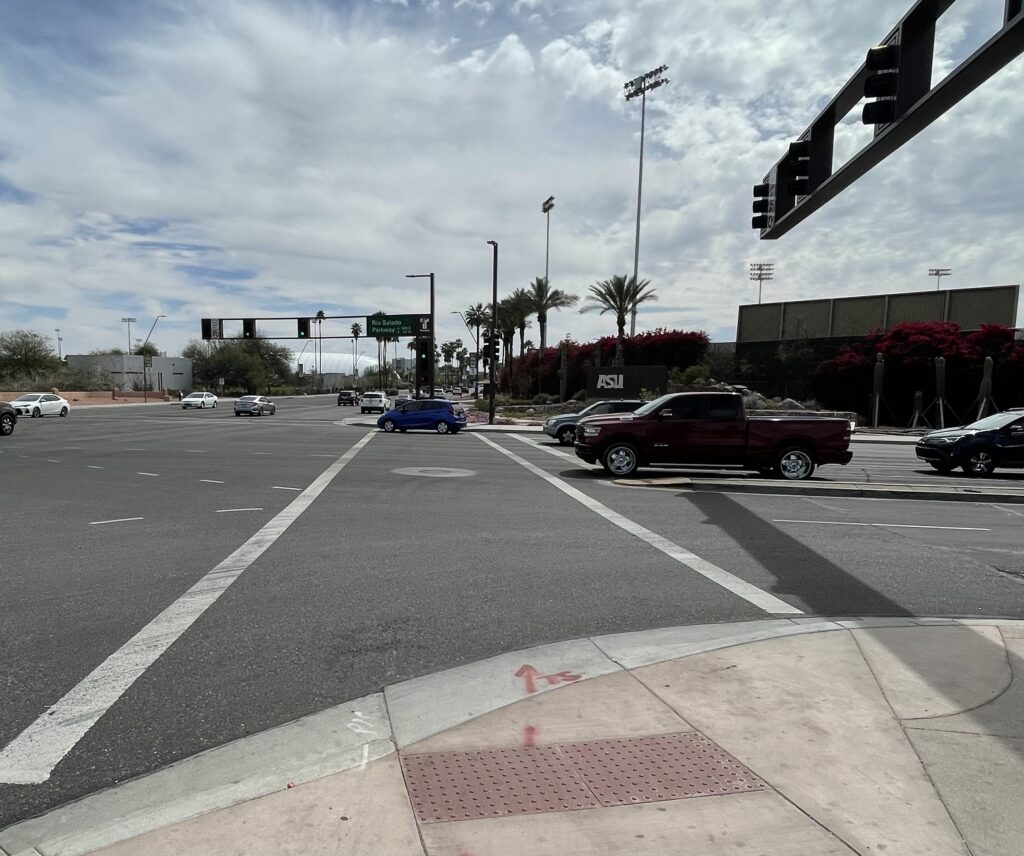 Picture showing the intersection where a vehicule crashed into Eric. 